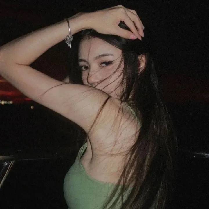 孤胆特工动作片《嫌疑人》孔刘狂秀身材：脱北特工为了女儿单挑整个国家机器，动作戏燃爆