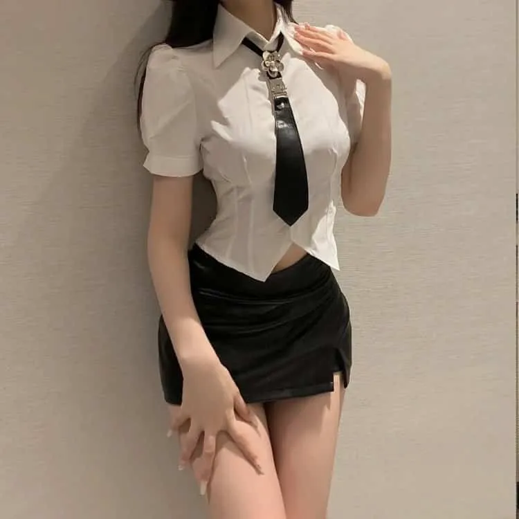 【感人喜剧】《我的烦恼是个鬼》车太贤开心鬼上身：想要自杀的男人被四个烦人鬼缠上，结局泪崩反转