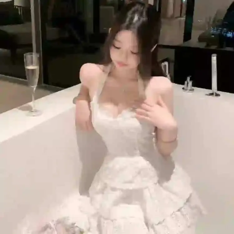 戛纳最佳导演奖《分手的决心》汤唯主演：警察爱上女嫌疑犯，充满悬念的危险浪漫