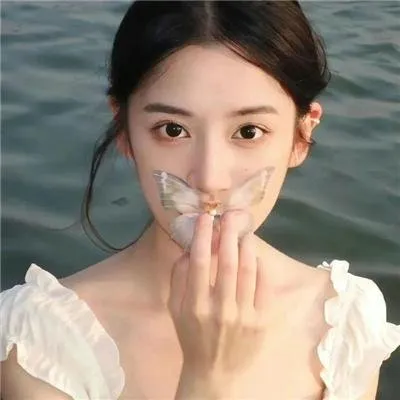 催泪励志晨间剧《一半，蓝色》永野芽郁：左耳失聪的少女与天才发明家的跨越半生羁绊
